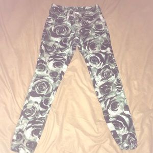 JUSTICE Simply Low Jeggings - 6-Slim - EUC